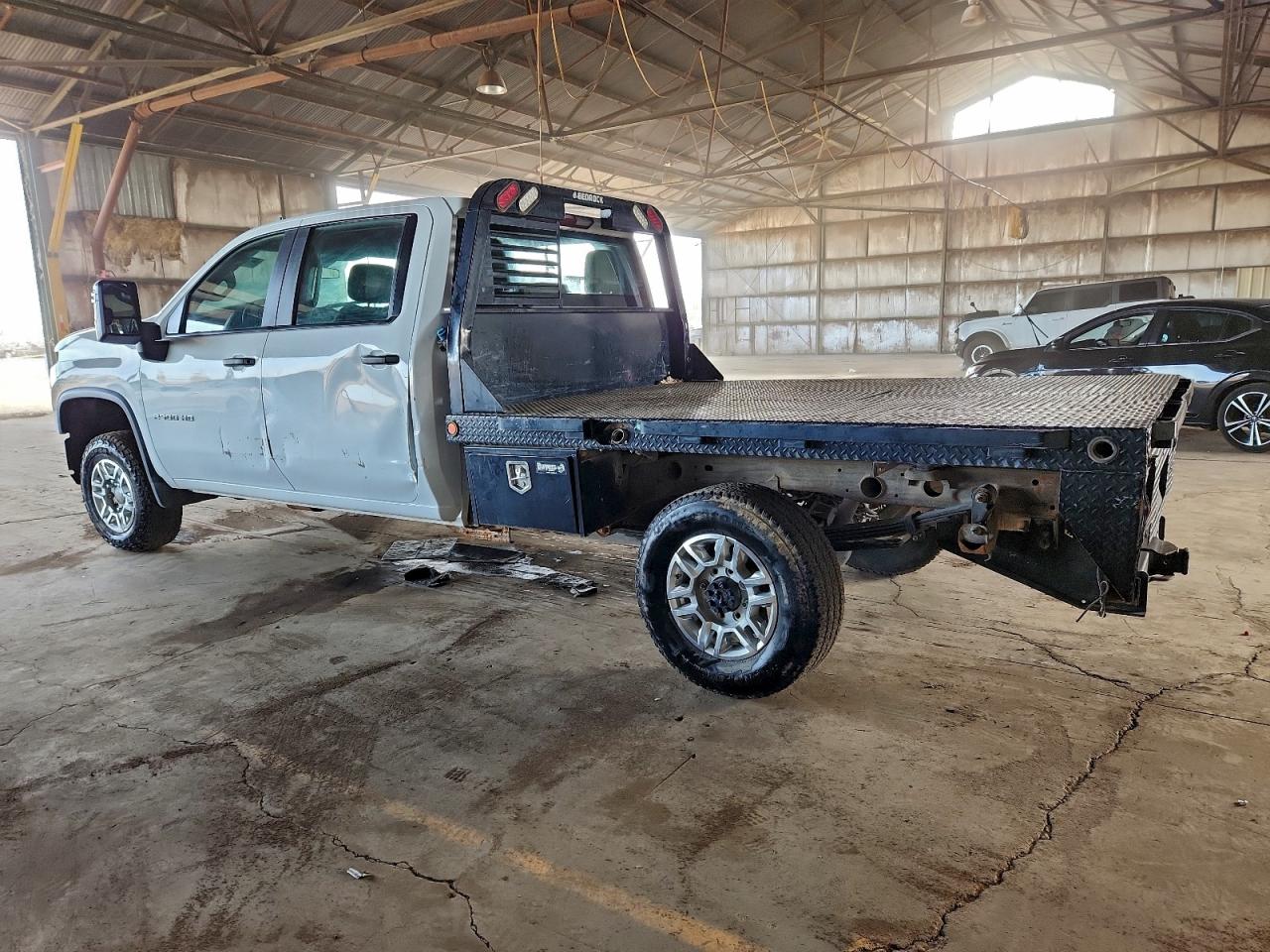 Chevrolet Silverado K2500 Heavy Duty Image 8