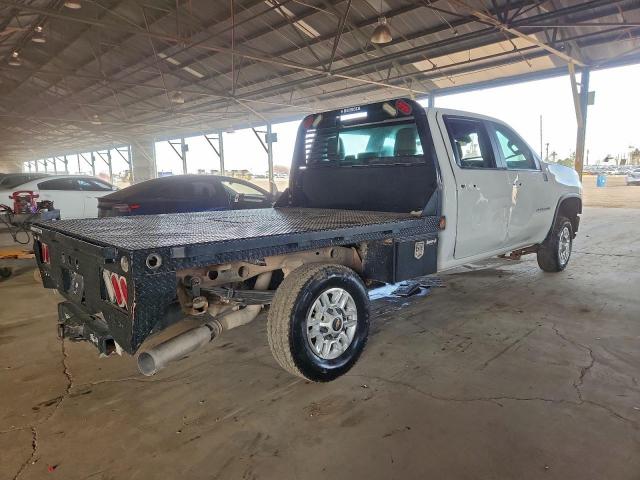 Chevrolet Silverado K2500 Heavy Duty Image 2