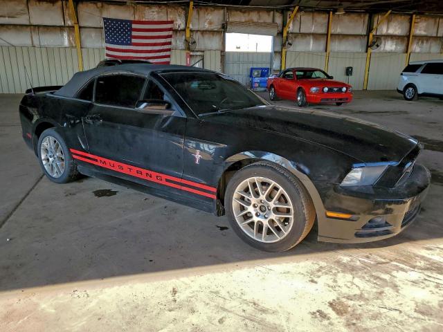 Ford Mustang Image 4
