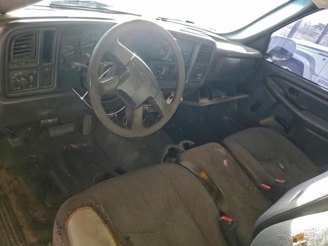 Chevrolet Silverado C2500 Image 10