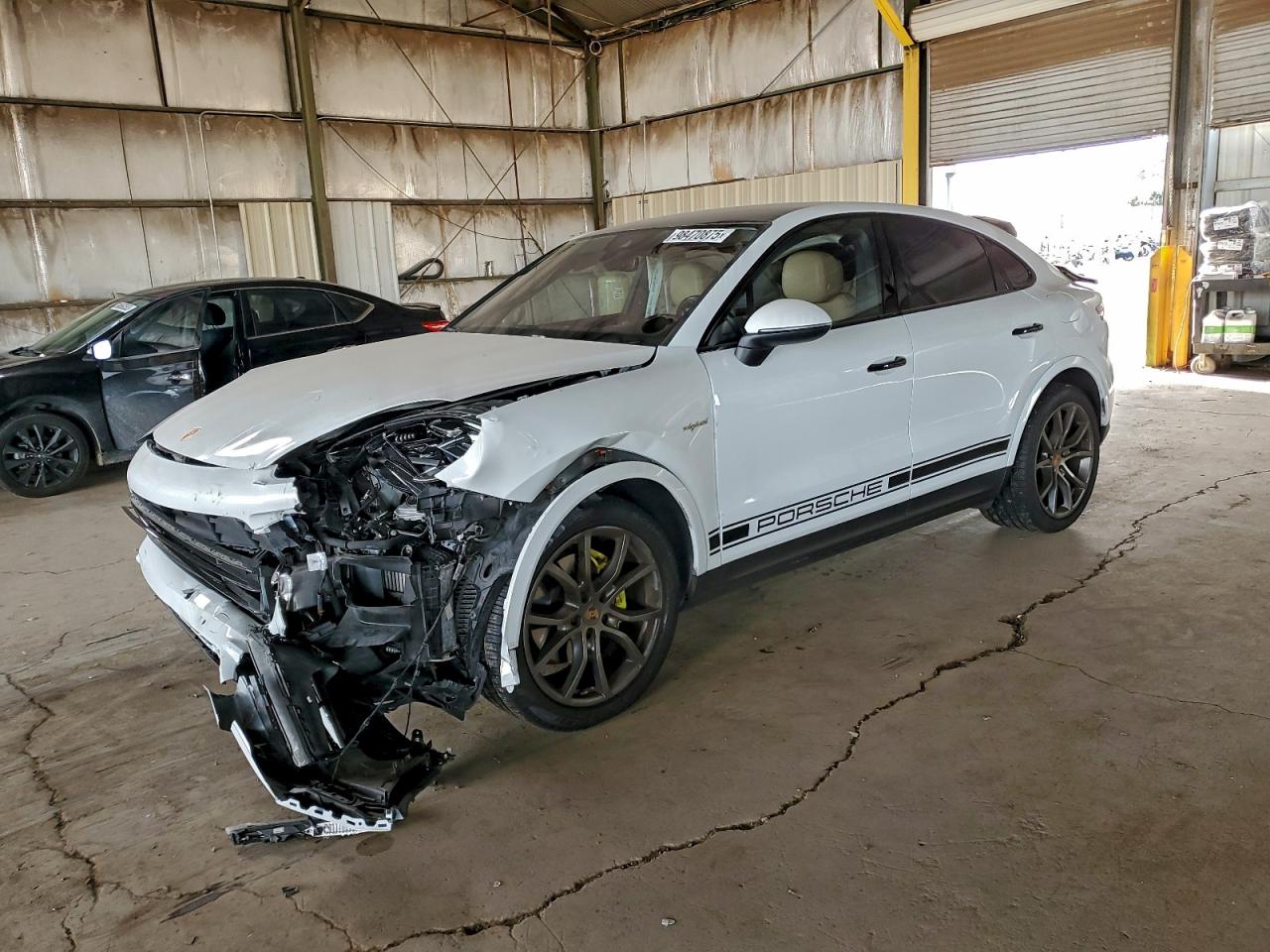 Porsche Cayenne E Hybrid Coupe Image 1