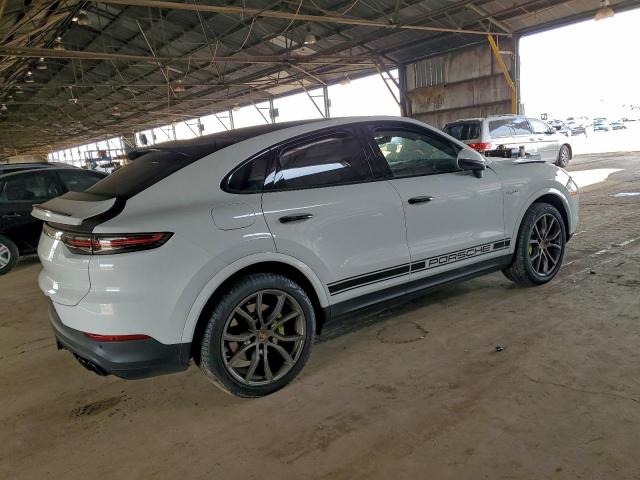 Porsche Cayenne E Hybrid Coupe Image 8