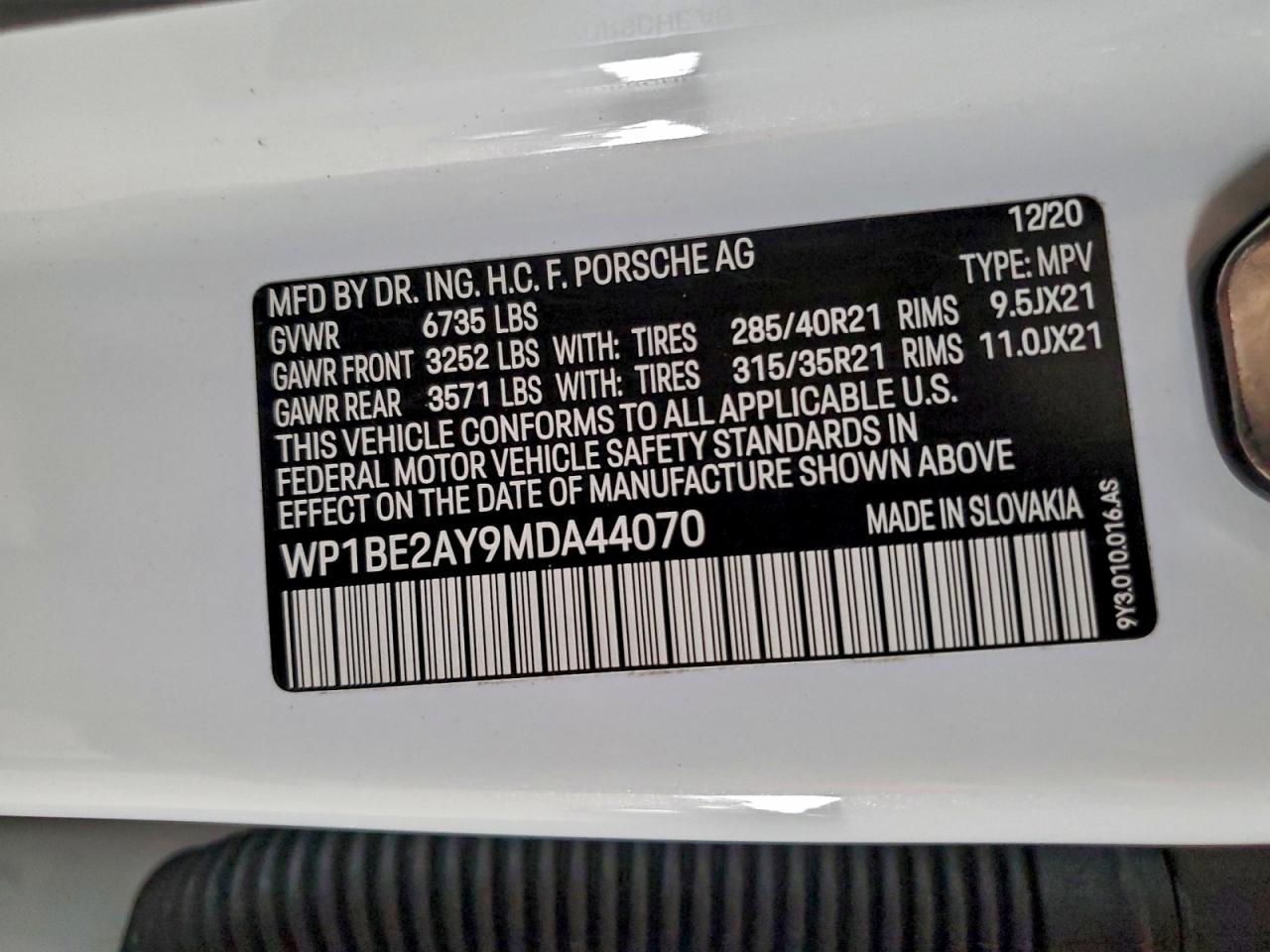 Porsche Cayenne E Hybrid Coupe Image 2