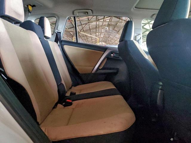 Toyota RAV4 Xle Image 10