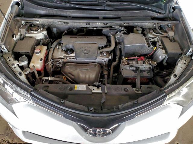 Toyota RAV4 Xle Image 11