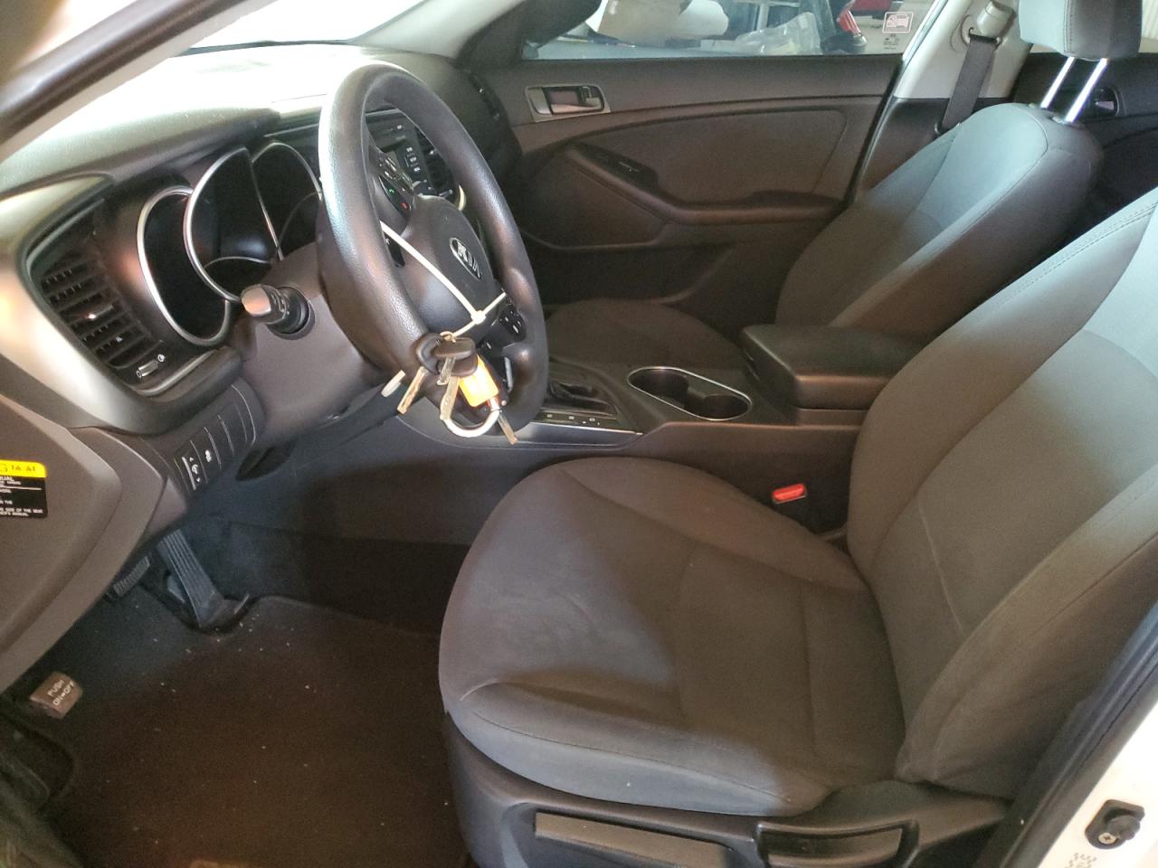 Kia Optima Lx Image 10