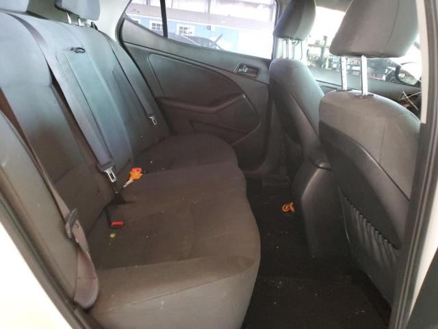 Kia Optima Lx Image 12