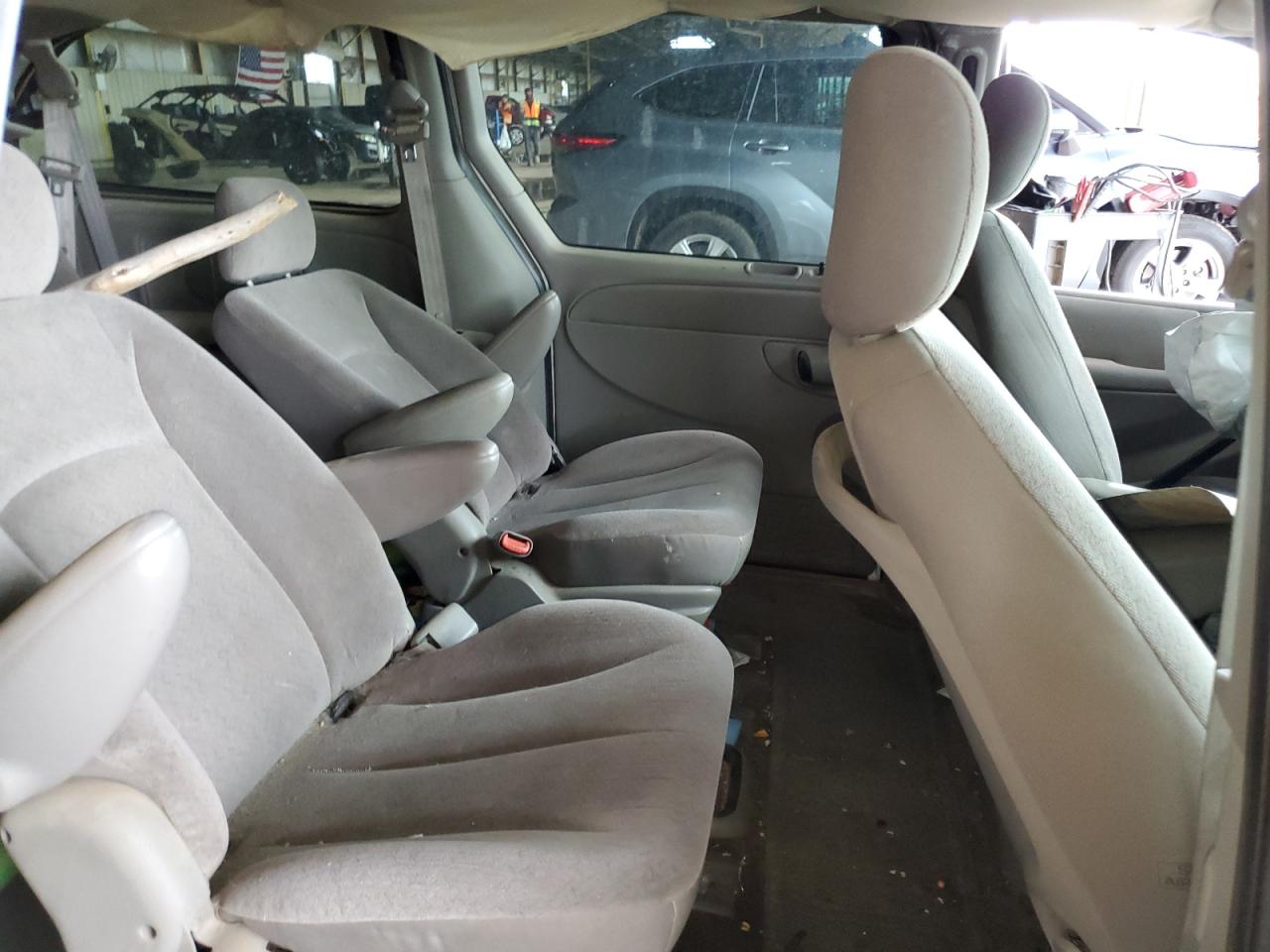 Chrysler Minivan Ex Image 6