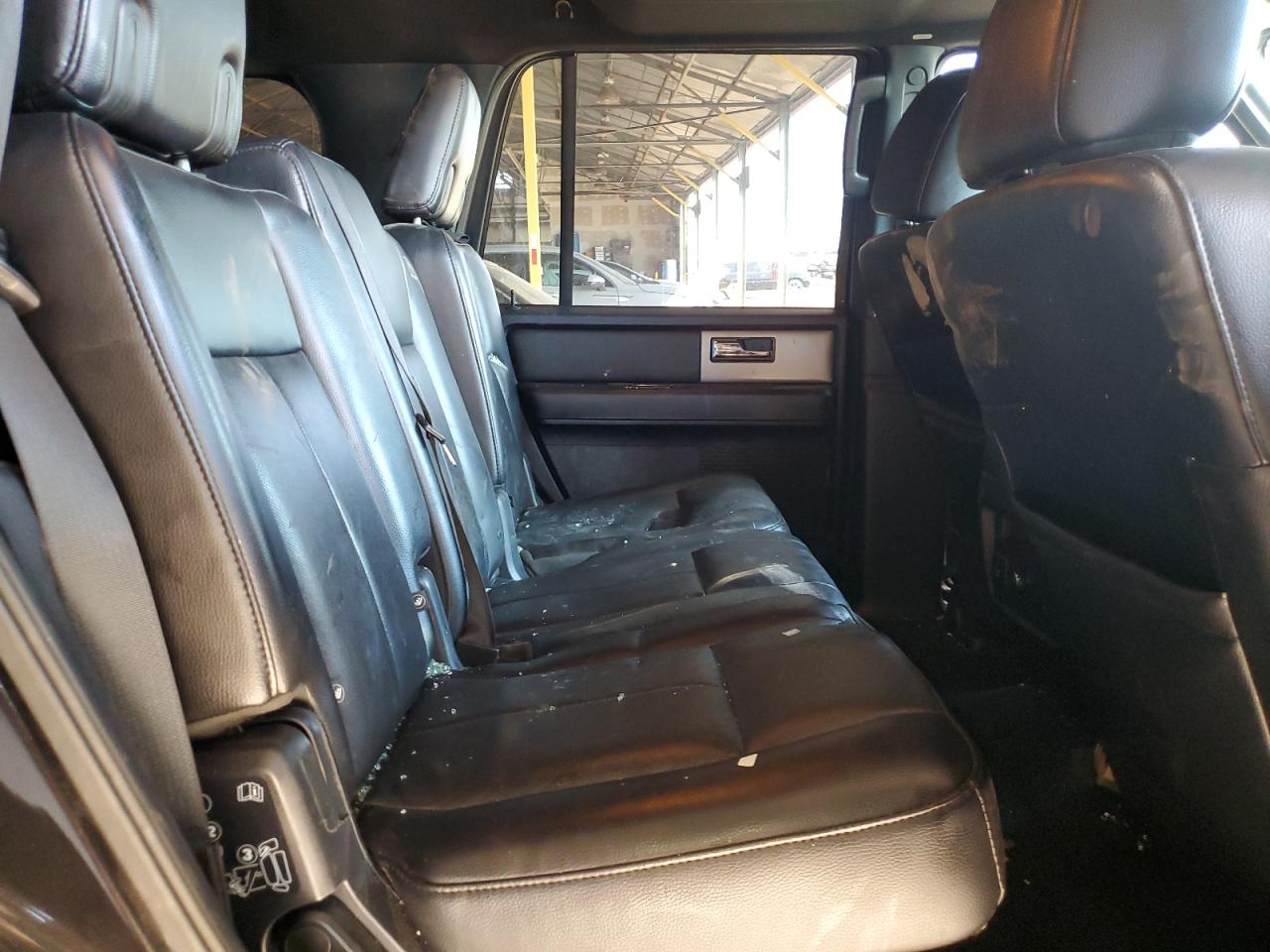 Ford Expedition Limited Image 8