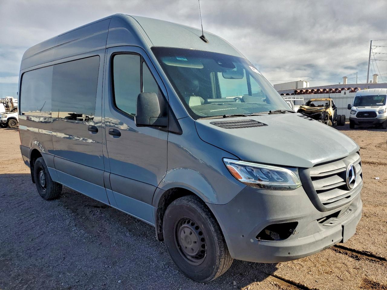 Mercedes-Benz Sprinter 2500 Image 1