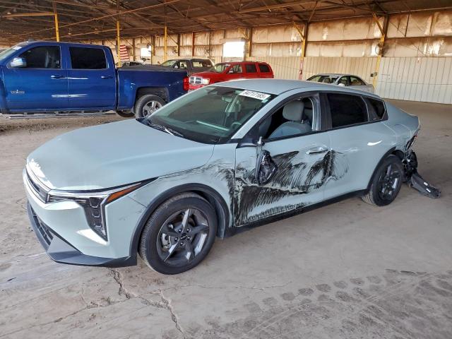 Salvage Kia K4 Lx