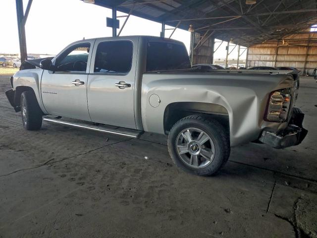 Chevrolet Silverado C1500 Lt Image 2