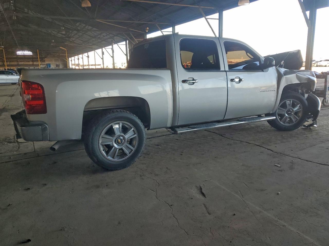 Chevrolet Silverado C1500 Lt Image 8