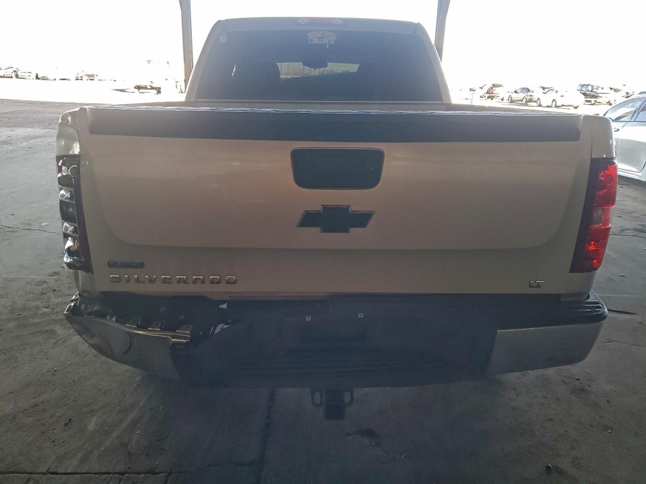 Chevrolet Silverado C1500 Lt Image 3