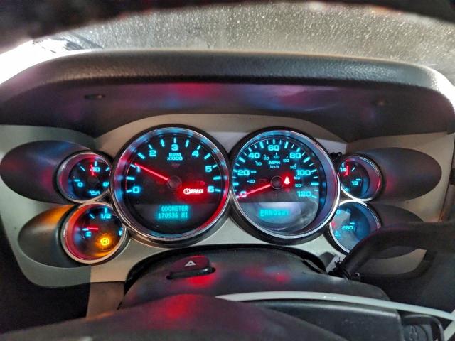 Chevrolet Silverado K1500 Image 8