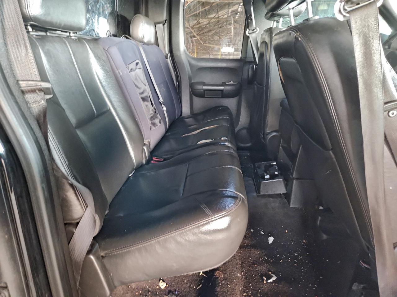 Chevrolet Silverado K1500 Image 7