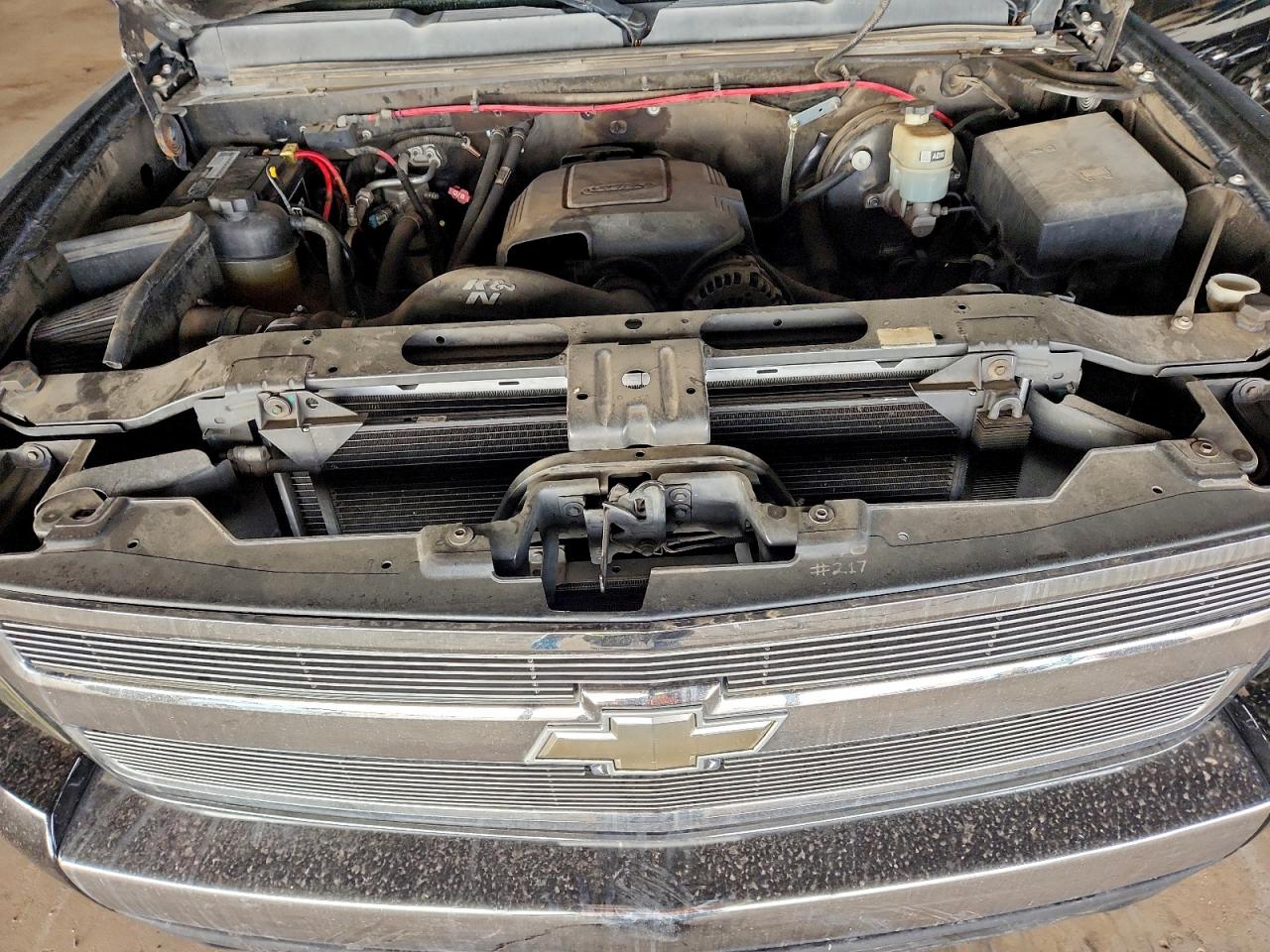 Chevrolet Silverado K1500 Image 9