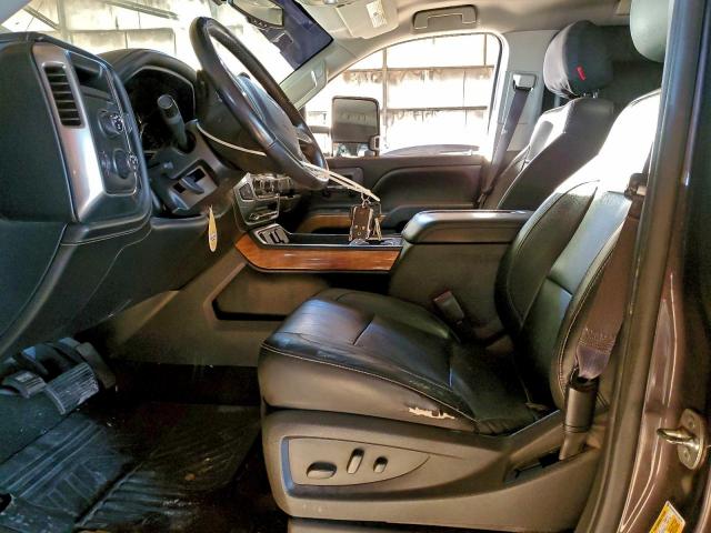 Chevrolet Silverado K1500 Ltz Image 5