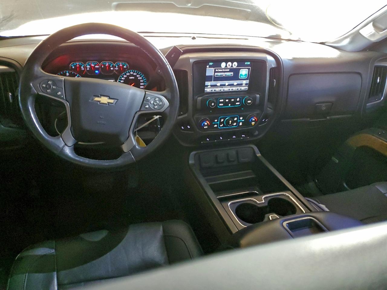 Chevrolet Silverado K1500 Ltz Image 2