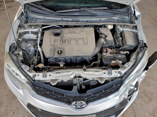 Toyota Corolla L Image 9