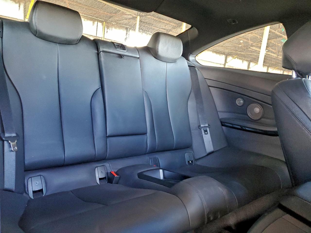 BMW 4 Series I Image 12