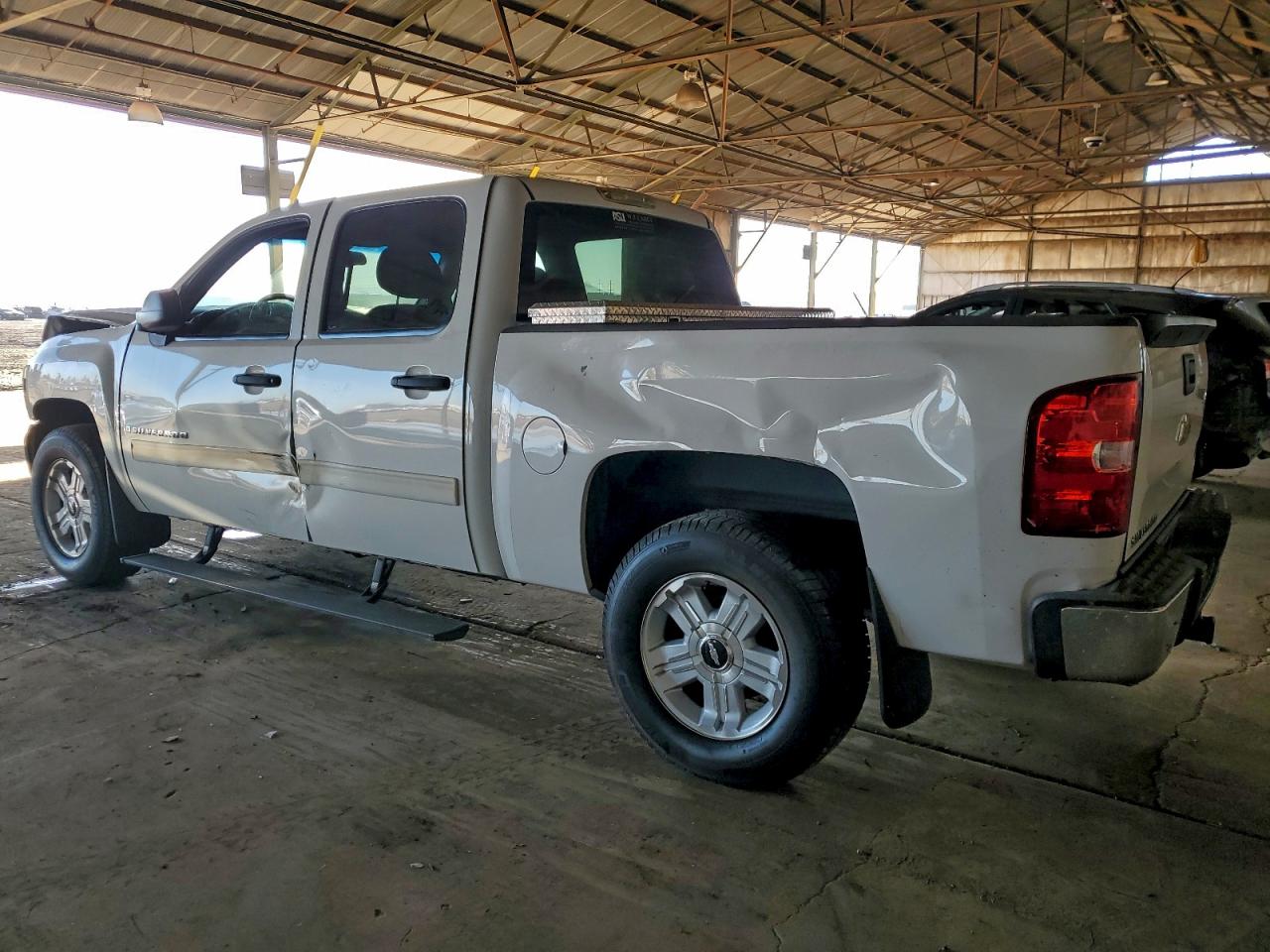 Chevrolet Silverado C1500 Lt Image 5