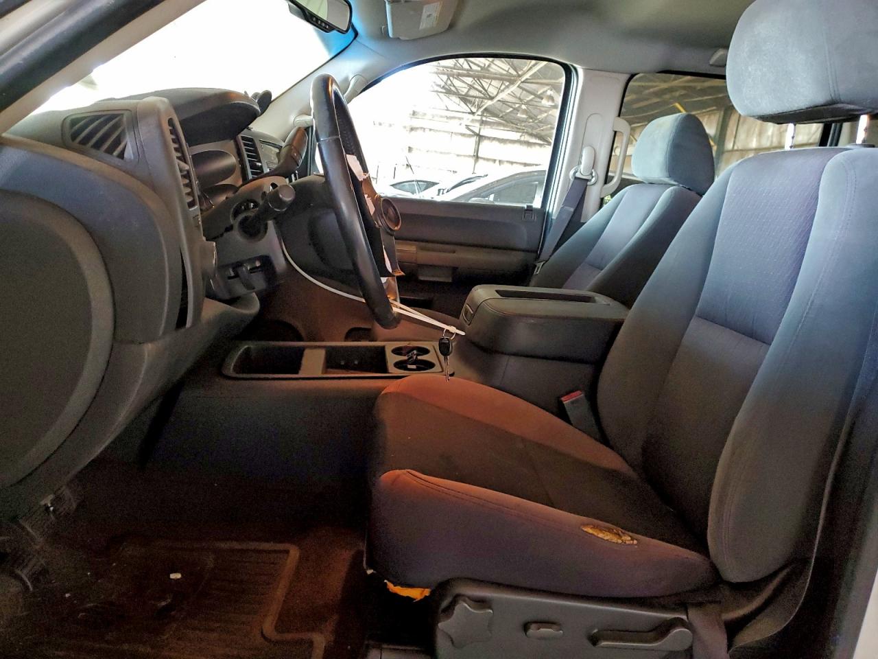 Chevrolet Silverado C1500 Lt Image 10