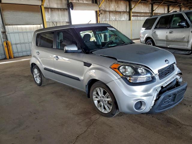 Kia Soul + Image 6