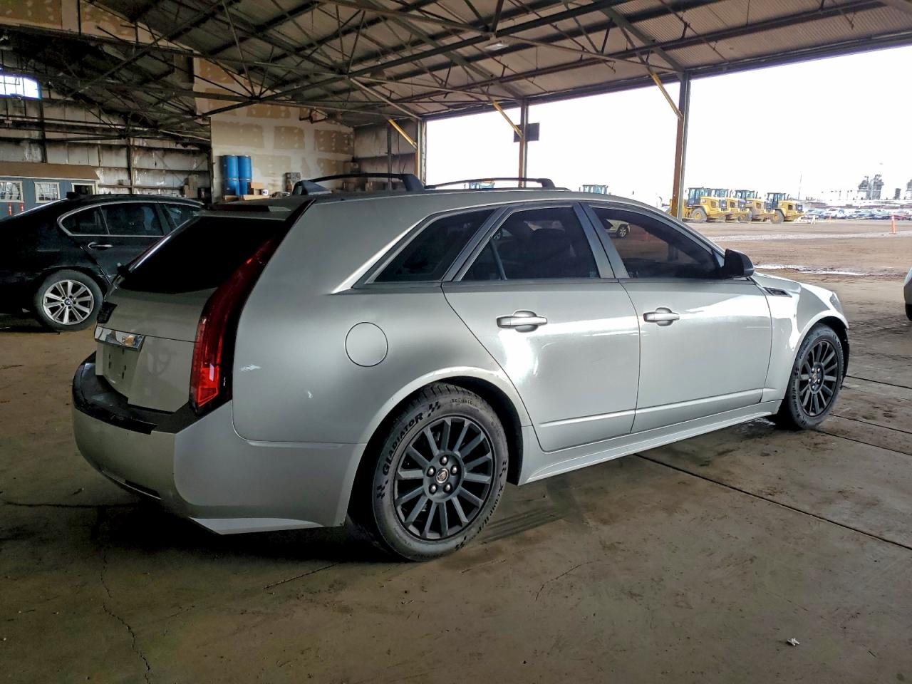 Cadillac CTS Luxury Collection Image 3