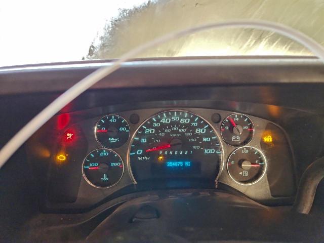 Chevrolet Express Image 6