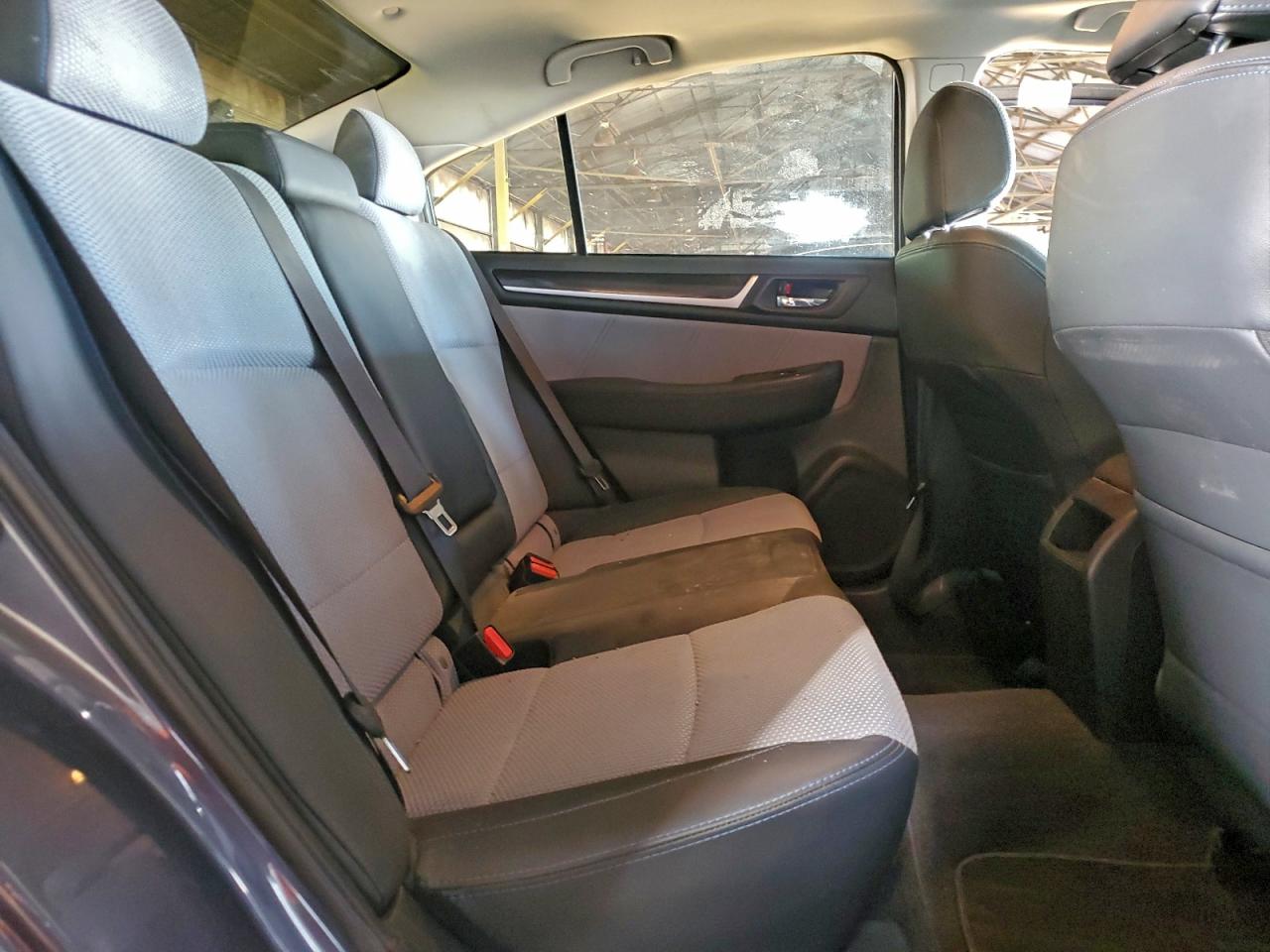 Subaru Legacy Sport Image 10