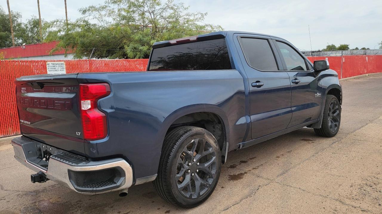 Chevrolet Silverado C1500 Lt Image 3