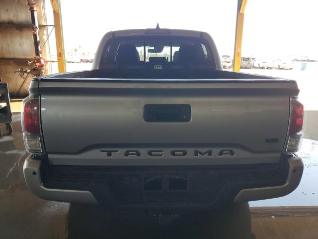 Toyota Tacoma Double Cab Image 9