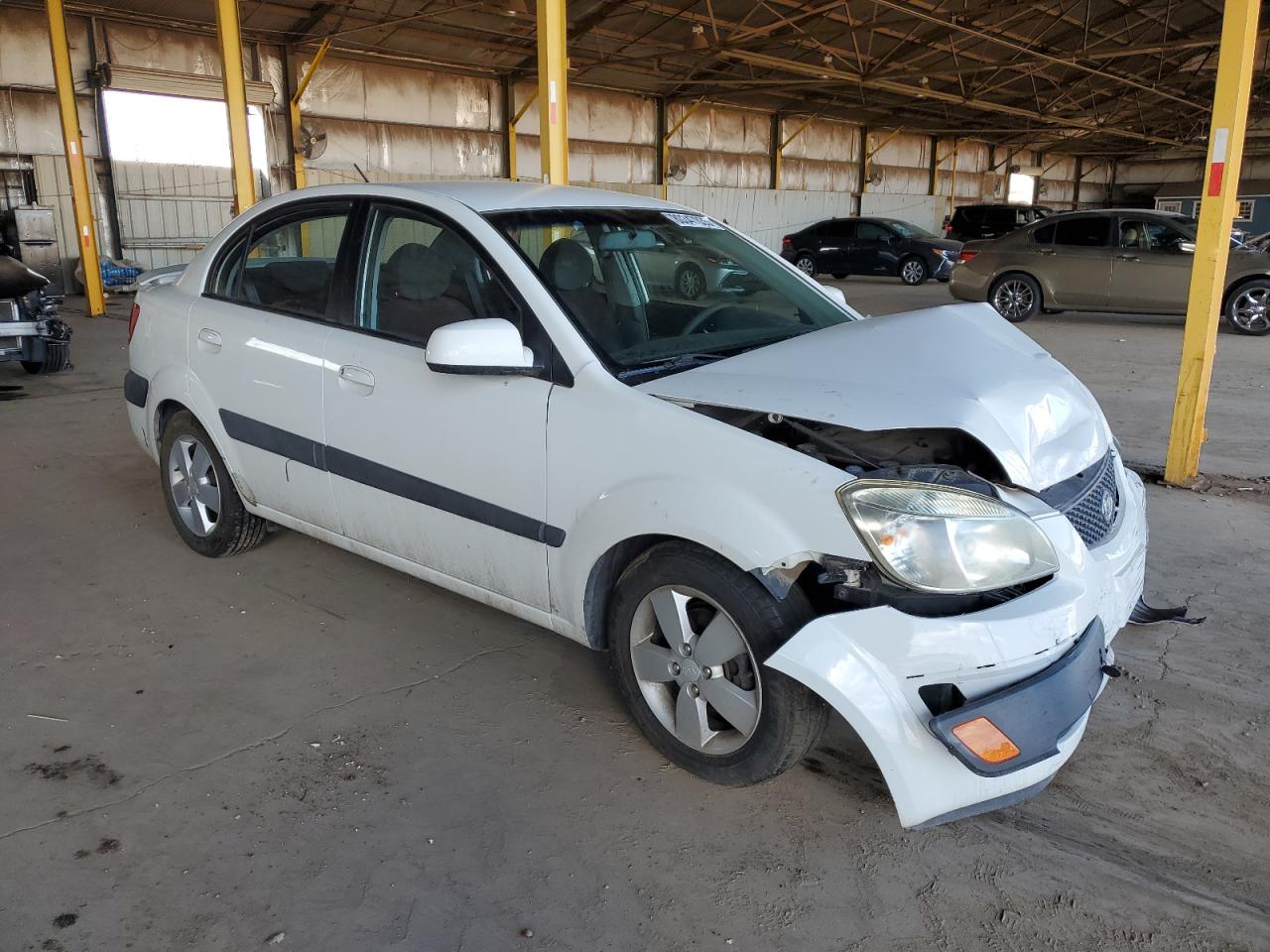 Kia Rio Base Image 3