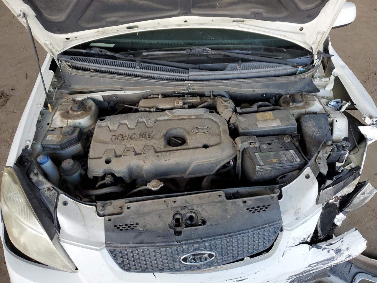 Kia Rio Base Image 10