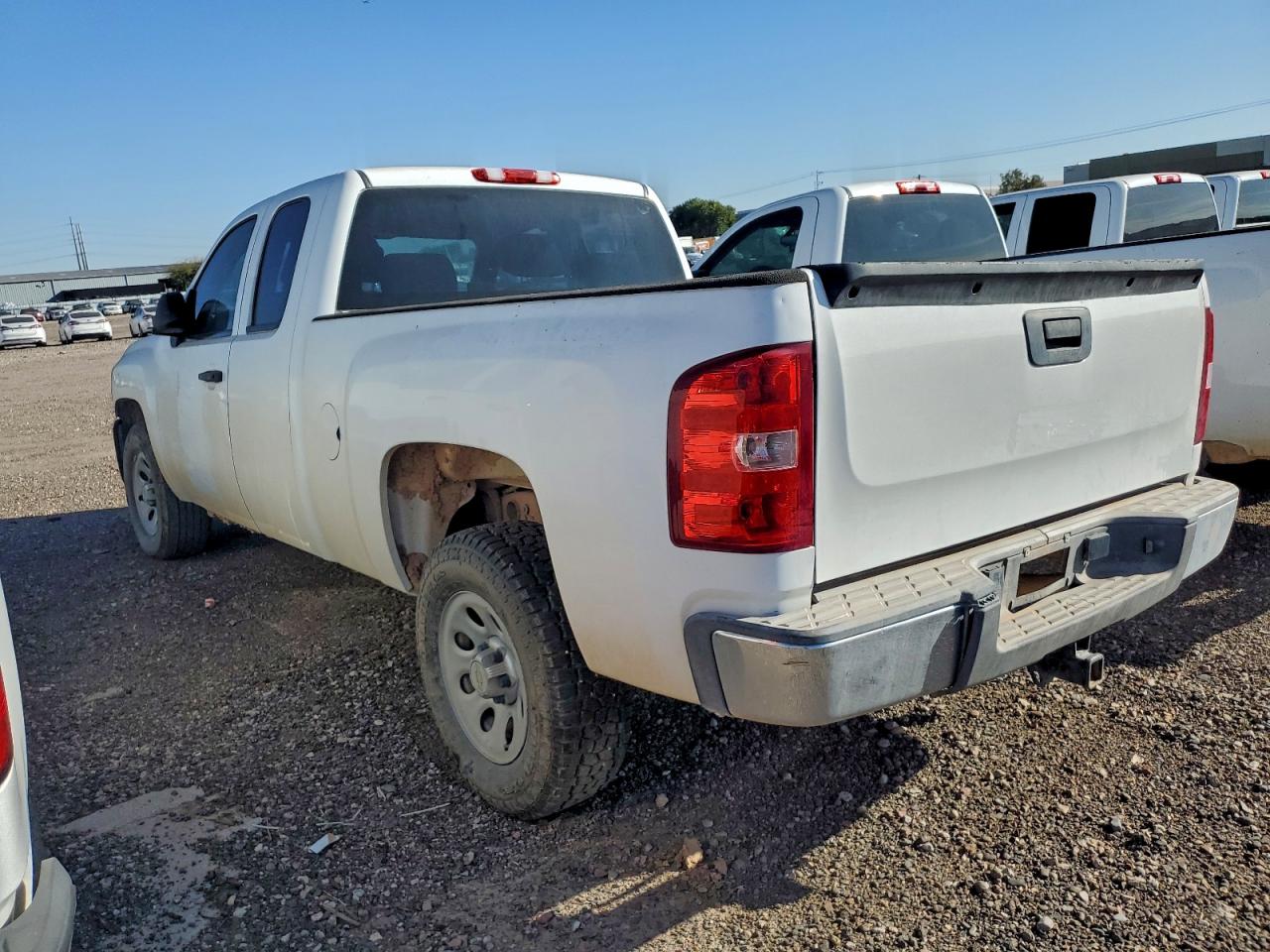 Chevrolet Silverado C1500 Image 11