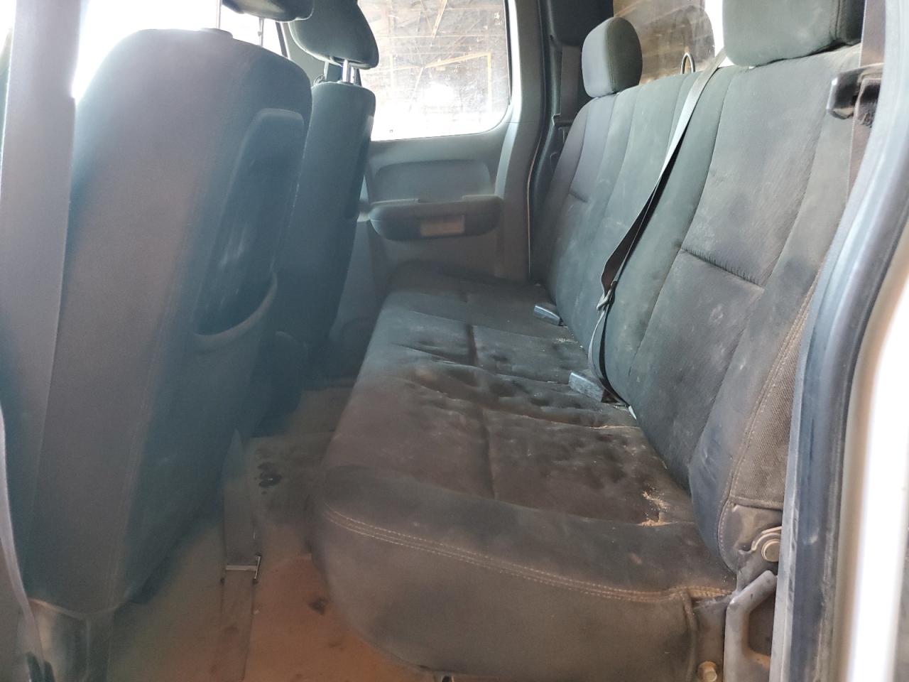 Chevrolet Silverado C1500 Image 7