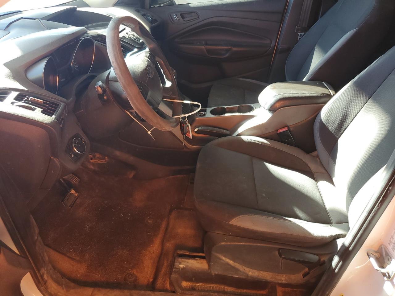 Ford Escape S Image 12