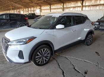  Salvage Nissan Kicks