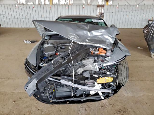 Hyundai SONATA Hybrid Image 7