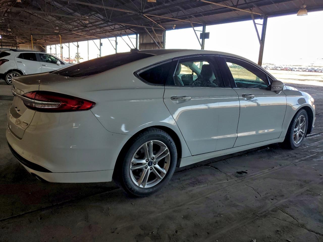 Ford Fusion Se Image 3