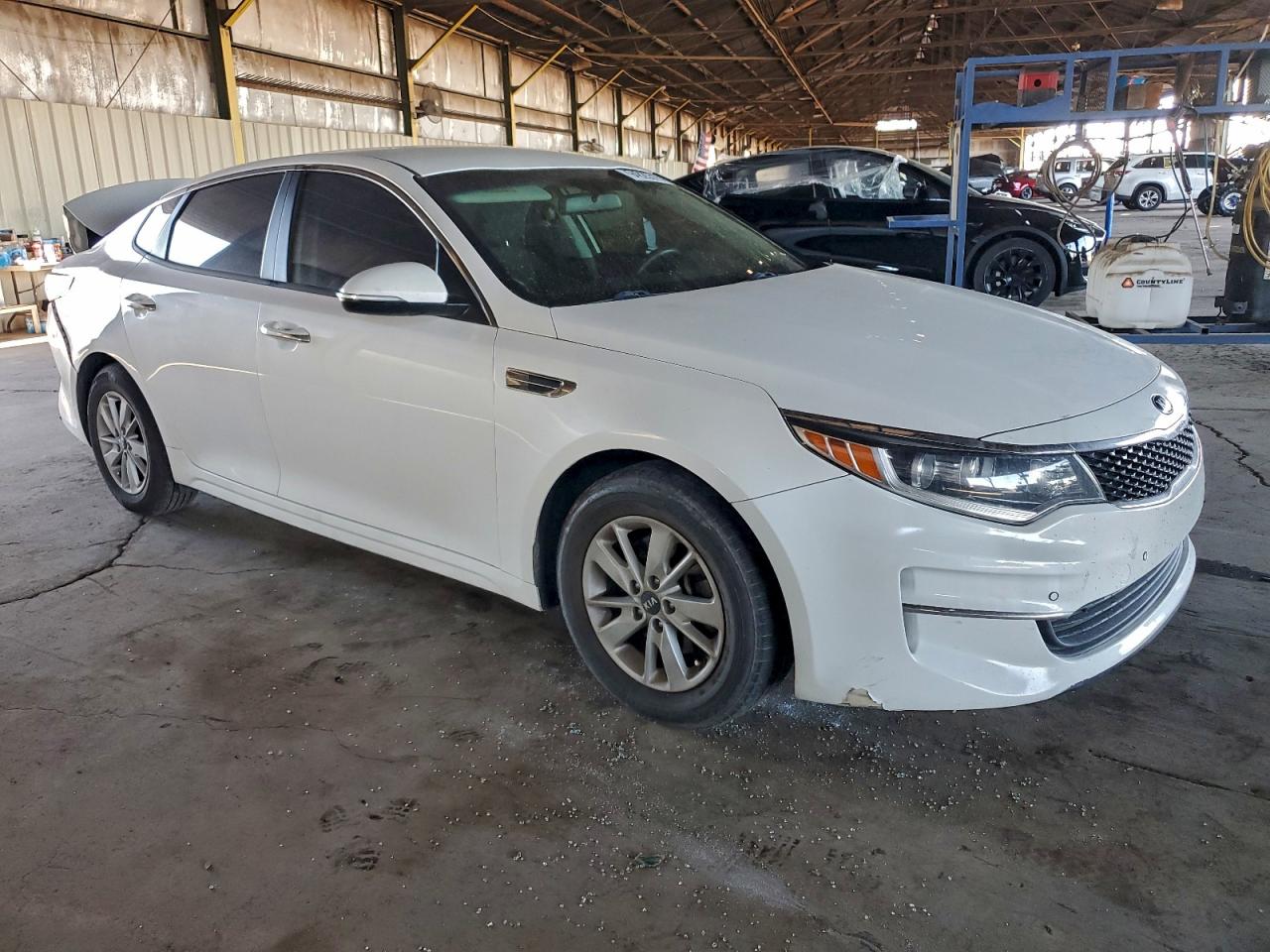 Kia Optima Lx Image 9