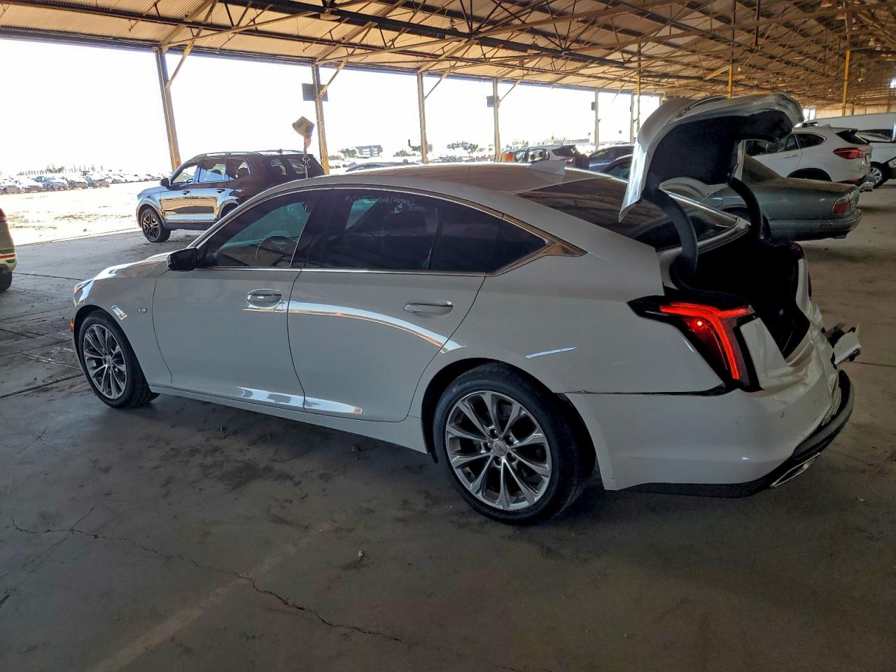 Cadillac CT5 Premium Luxury Image 2