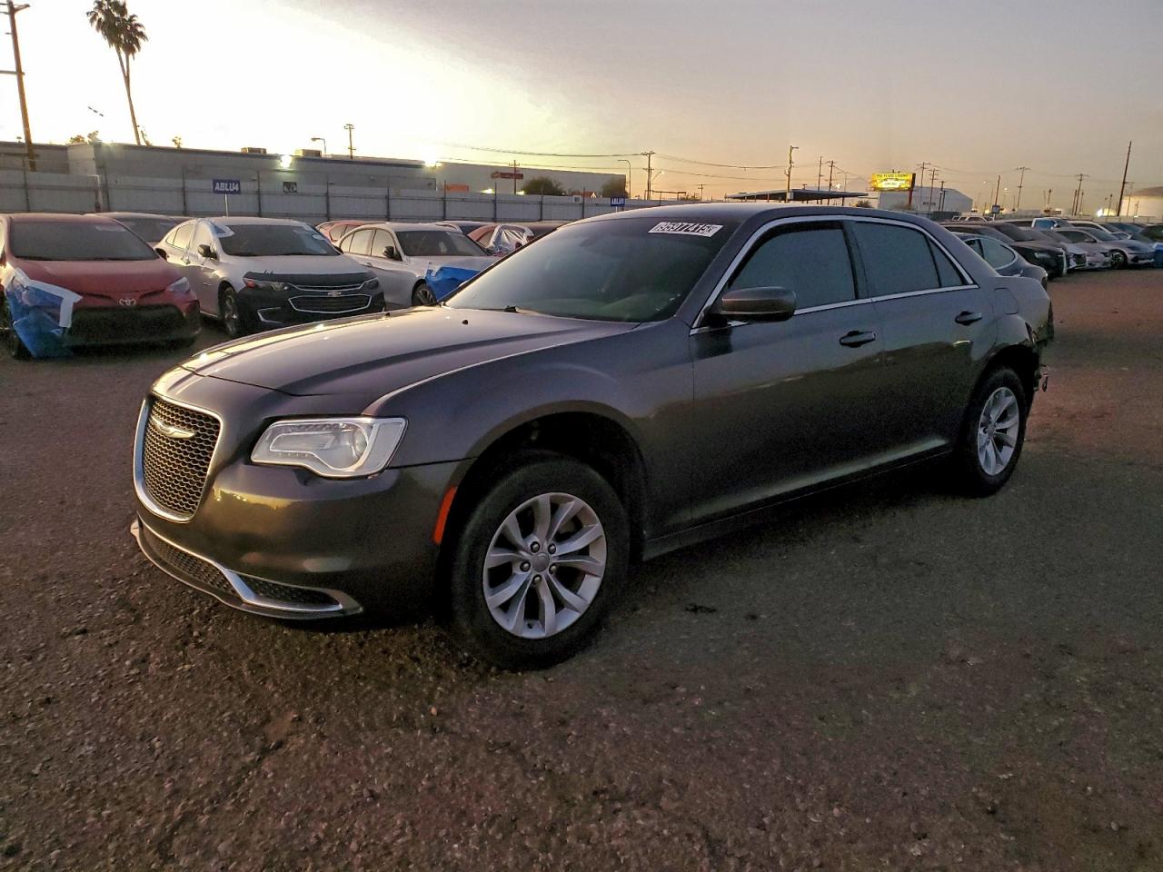 Chrysler 300 Touring Image 1