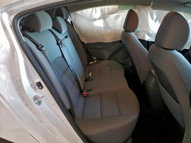 Kia Forte Lx Image 5