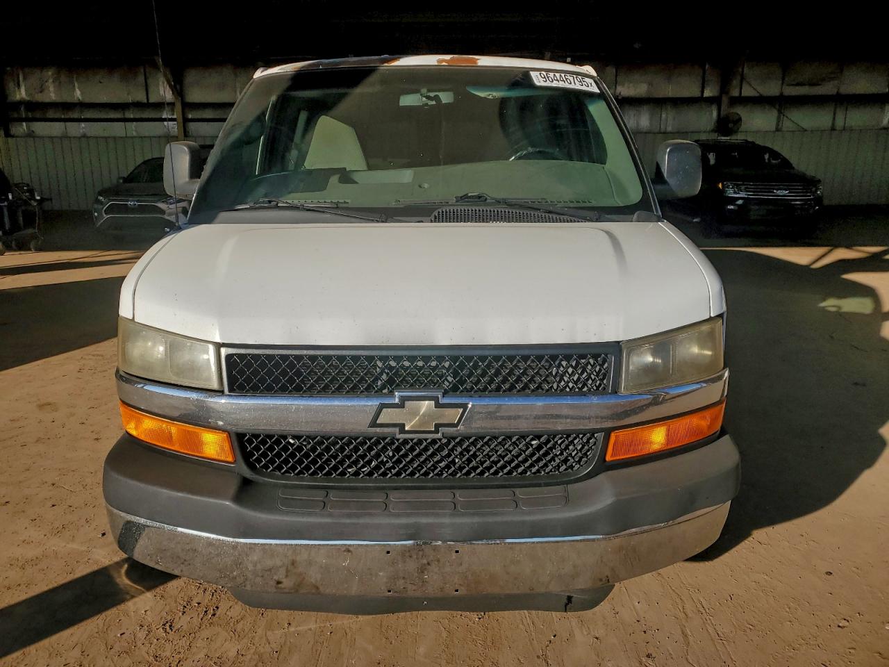 Chevrolet Express Lt Image 2
