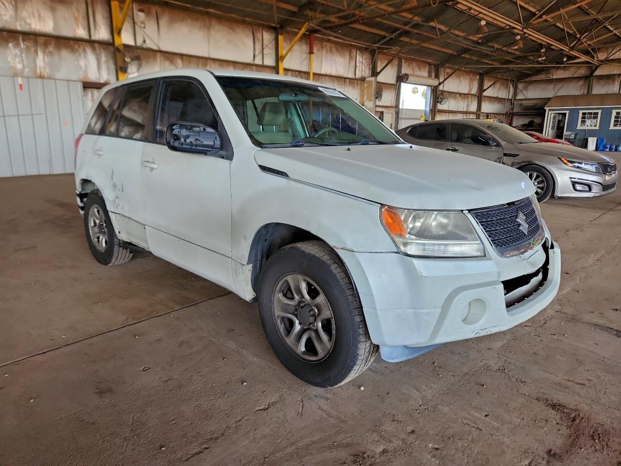 Suzuki Gr Vitara Premium Image 6