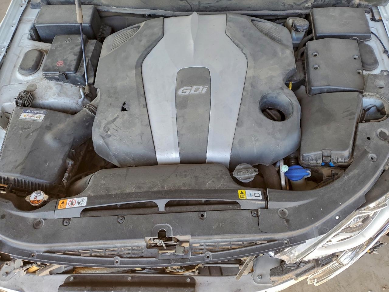 Hyundai Genesis 3.8l Image 9