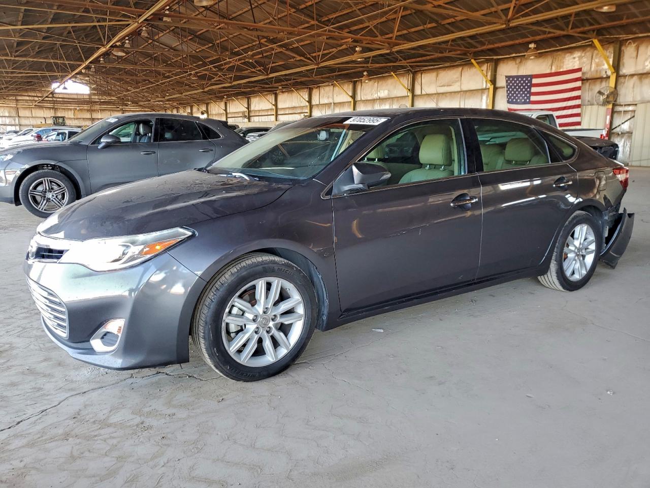 Toyota Avalon Base Image 1