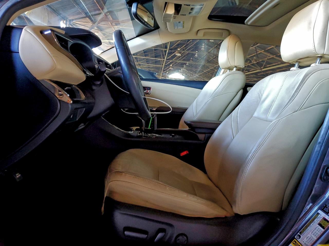 Toyota Avalon Base Image 11